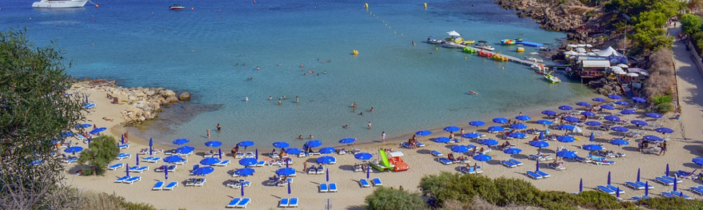 Konnos Bay