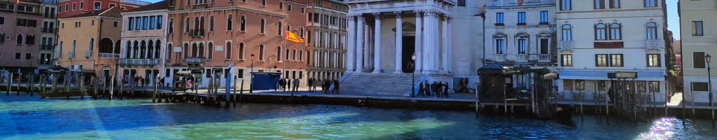 Benátky zavádějí poplatek za vstup do centra.